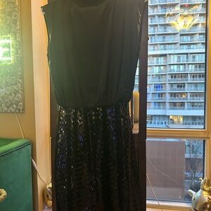 NEW Noli Shop Black Mini Dress with Sequined Skirt
